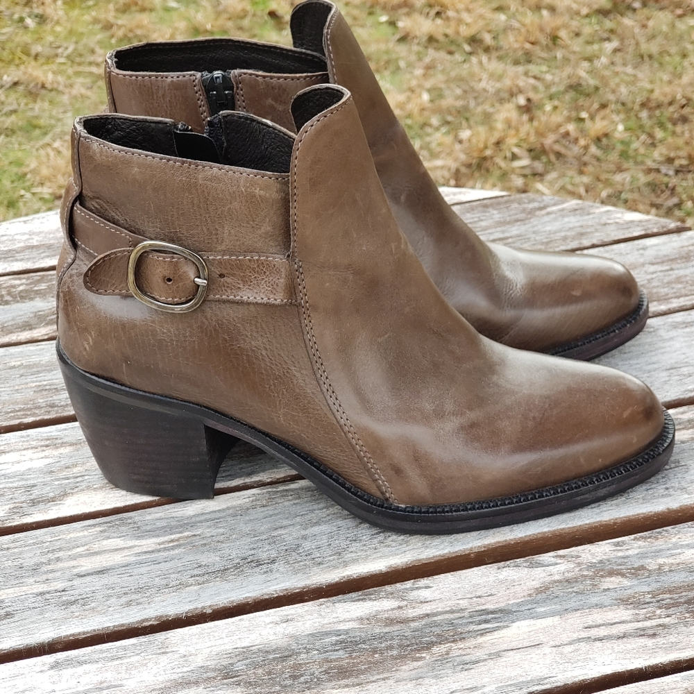 Boemos Brown Italian Leather Ankle Boots